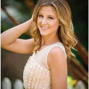 Meet your Posher, Camryn